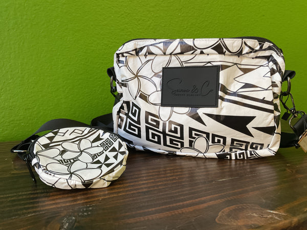 Crossbody w/ Circle Pouch