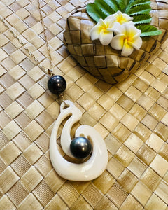 Cowbone Hook + HUGE 12mm/13mm Tahitian Pearls